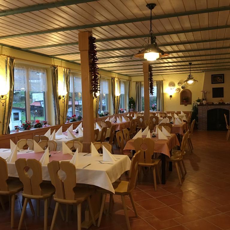 Gasthof Zum Hochfelln Hotel Bergen  Exterior foto